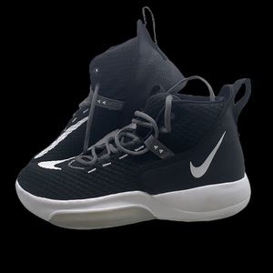 Nike Zoom Rize TB Size 10 Men Basketball Shoes BQ5468-001 Black White 11.5